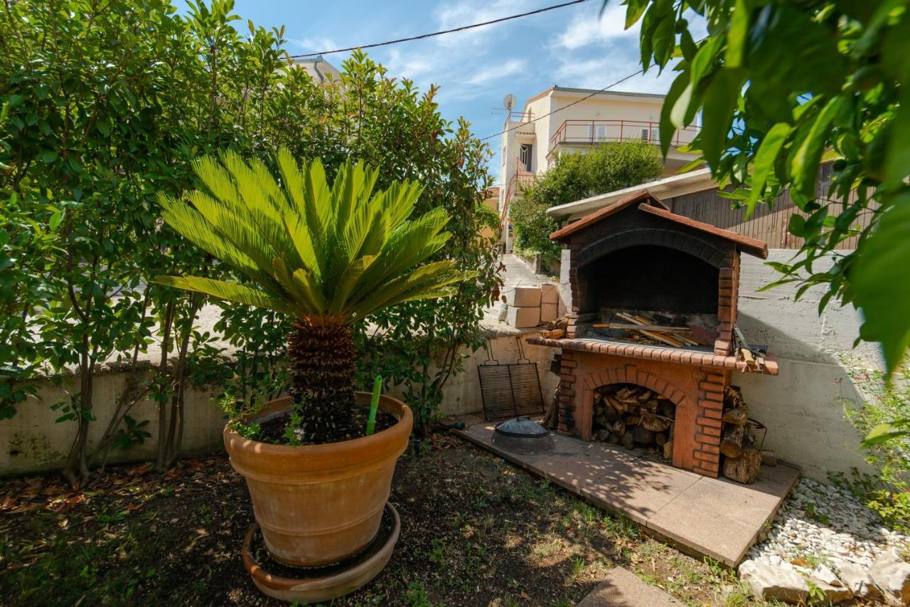 Apartments Danica Trogir Exterior photo